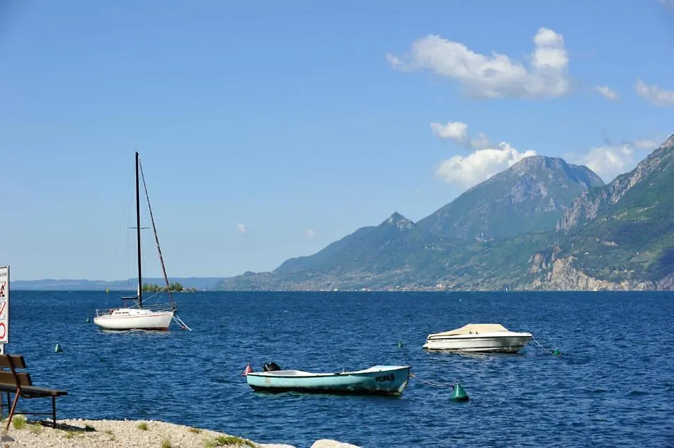 Appartamenti Villa Dos De Fer Malcesine Apartmán